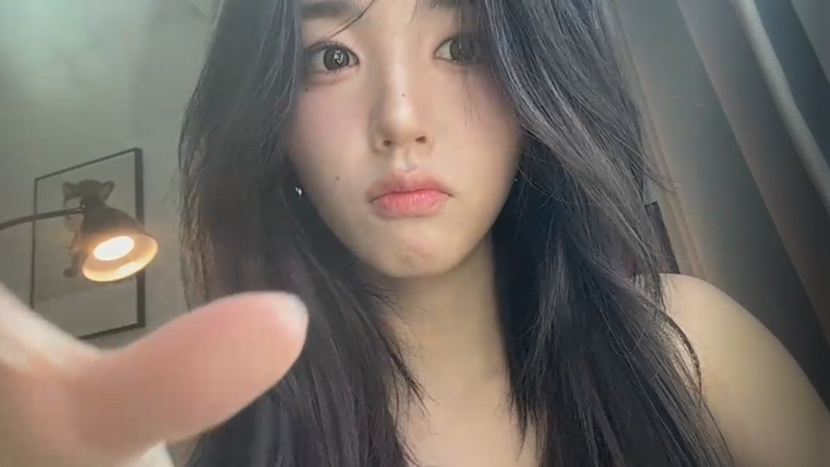 KaeBear tweet media