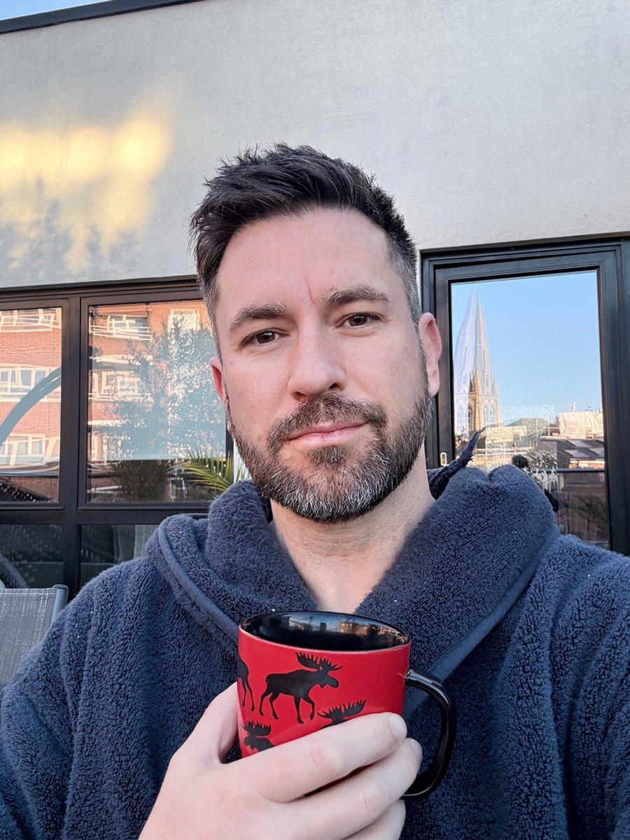 TM_James 🚂 tweet media