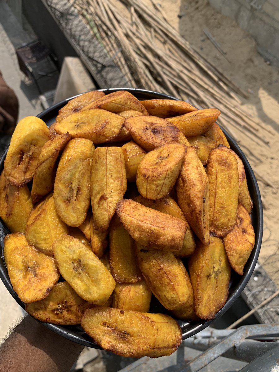 Ayọ̀Ọláyẹmí 😭 tweet media