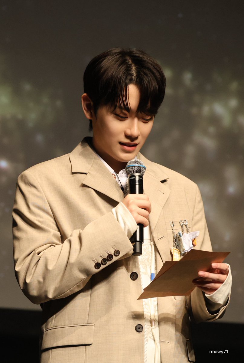 금나잇 tweet media