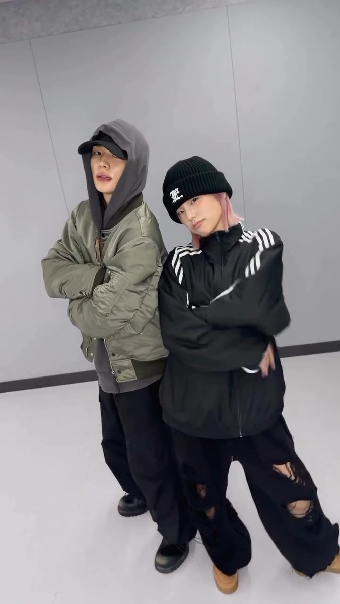 Musss🥟🖤🐉 tweet media