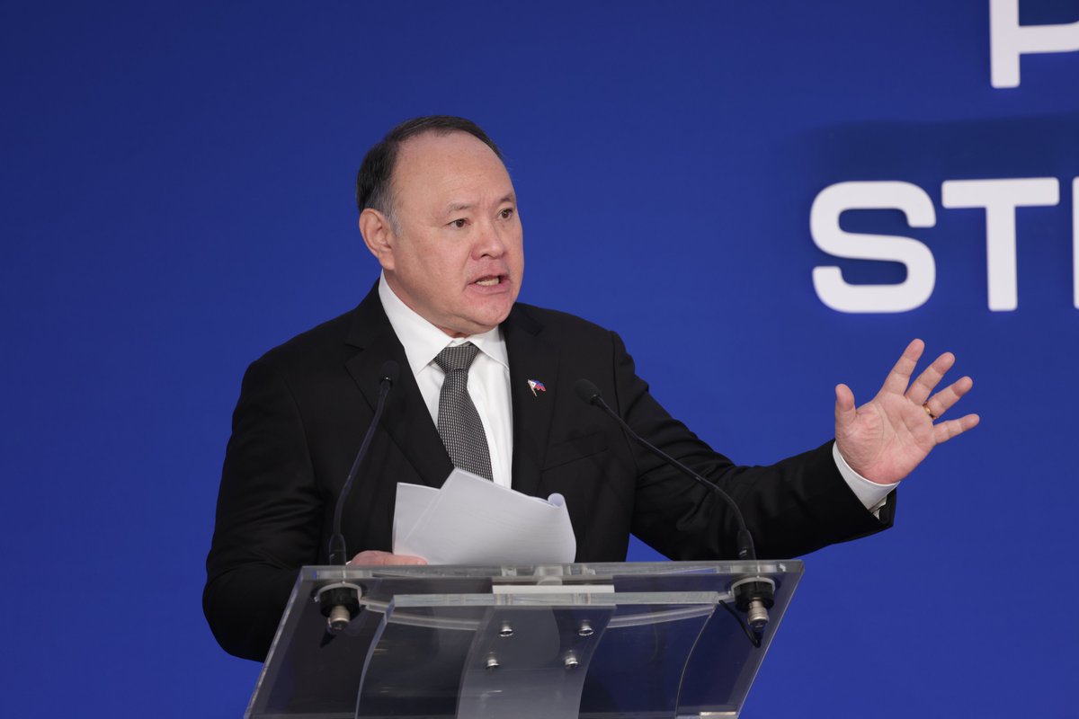 dndphl's tweet photo. At the #PDSF2026 on Wednesday, Philippine Defense Secretary Gilberto C. Teodoro, Jr. called for stronger convergence among Asia, Europe, and the United States, highlighting the necessity for cross-regional security cooperation amid “tectonic shifts in our geopolitical landscape.” https://t.co/tvauSyPwoe