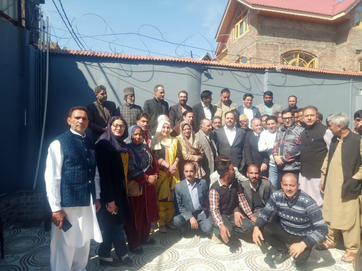 Saima Jan tweet media