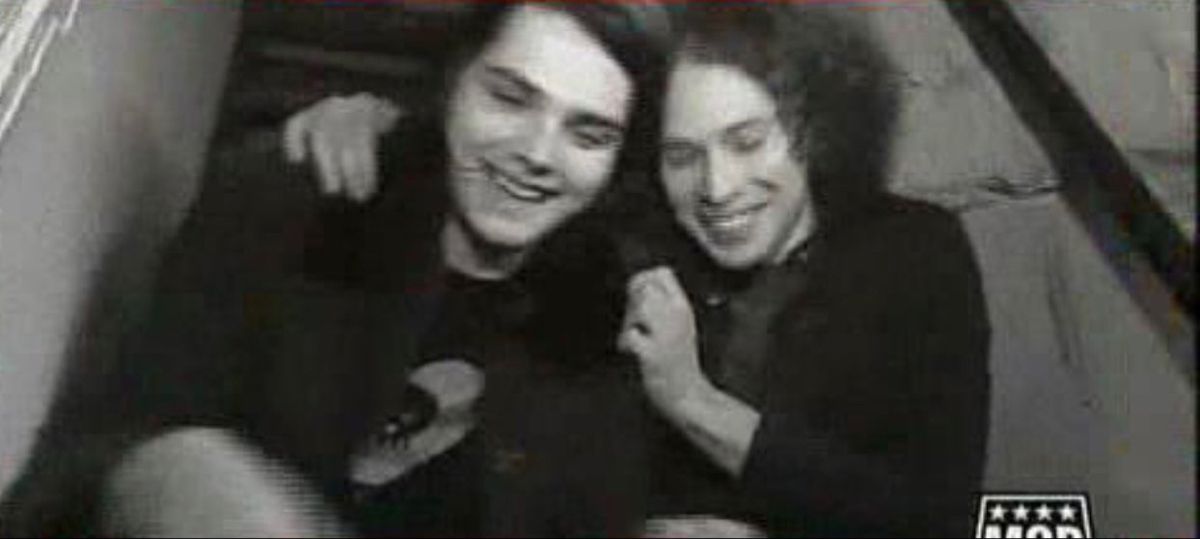 ray toro hourly tweet media