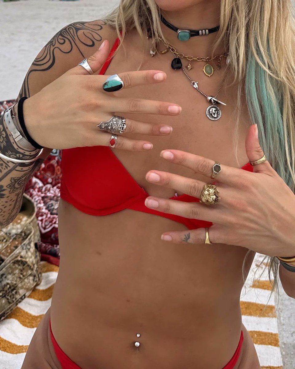 Surfer Sol. tweet media