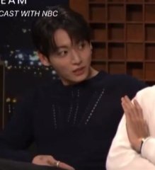 ⊙⊝⊜⁷ tweet media