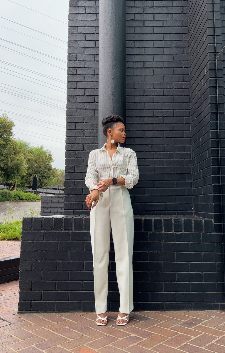 mvelase_buyie tweet media