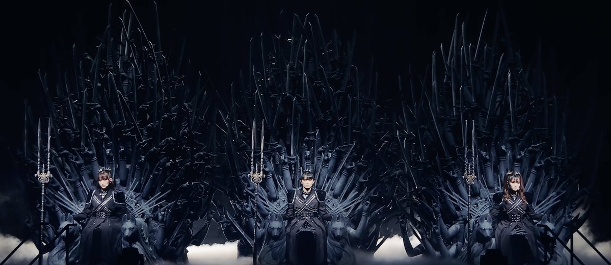 𝝑𝝔 myria ⋆ tweet media