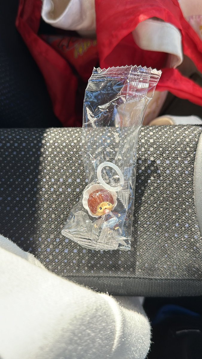 まいか tweet media