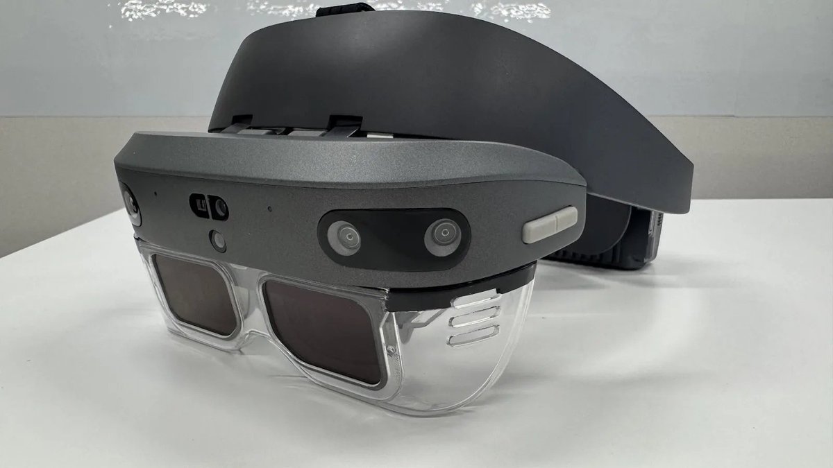 Mogura VR News tweet media