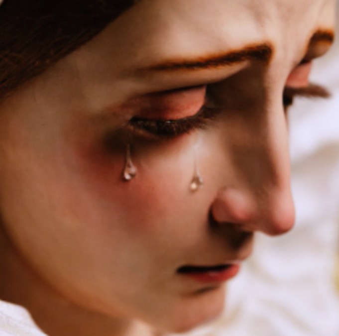 5EvangelioGr's tweet photo. Un 26 de marzo de 1720 el Cabildo del Santo Entierro aprobaba el cambio de su Dolorosa, (dos años ya terminada). Como este año, era "jueves de pasión". Hace 306 años y es hoy, la Virgen de la Esperanza @HdadEsperanza https://t.co/of8YL3n5xK