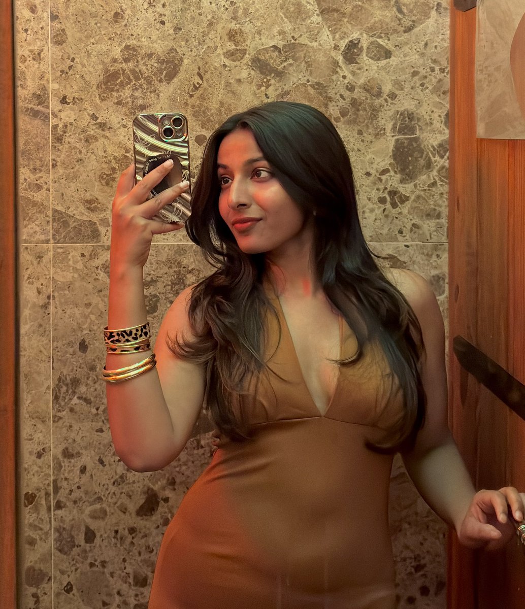 Vanshika✨ tweet media