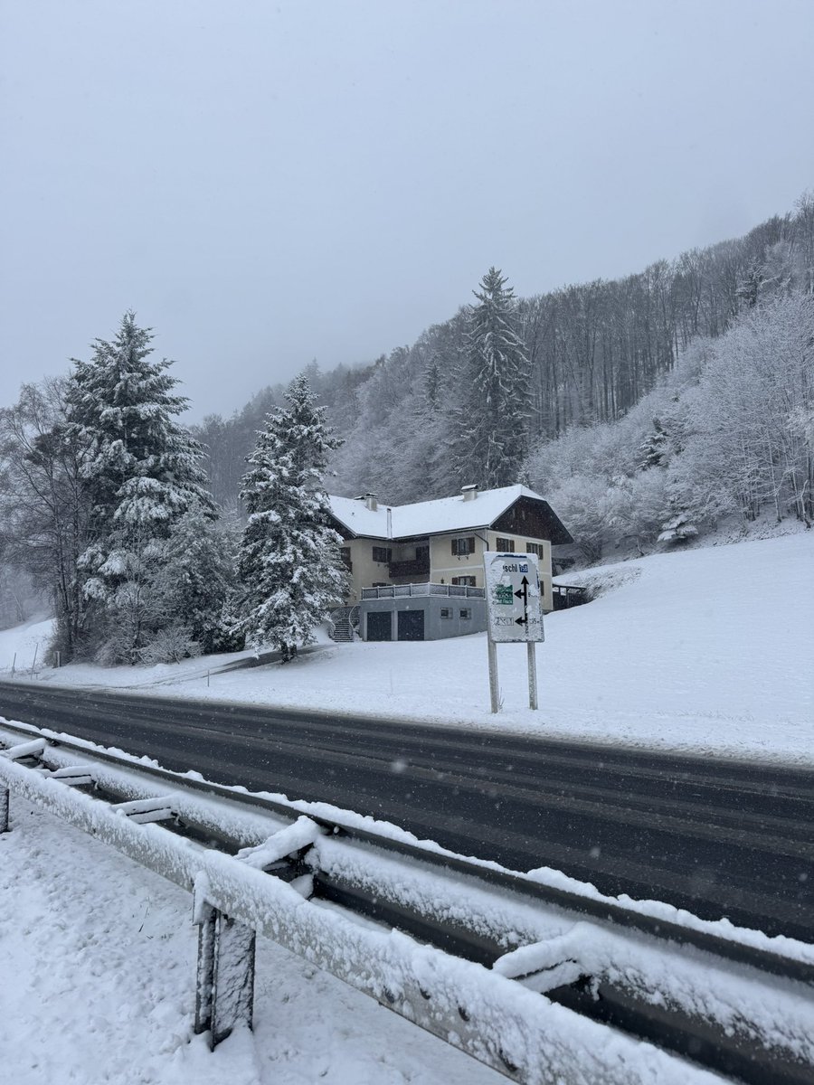 yamifranco2's tweet photo. ❄️☃️ https://t.co/FAHiQVeDM9