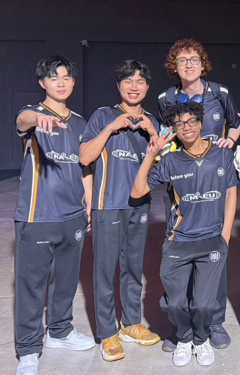 ( ˶ˆᗜˆ˵ ) ray ! tweet media