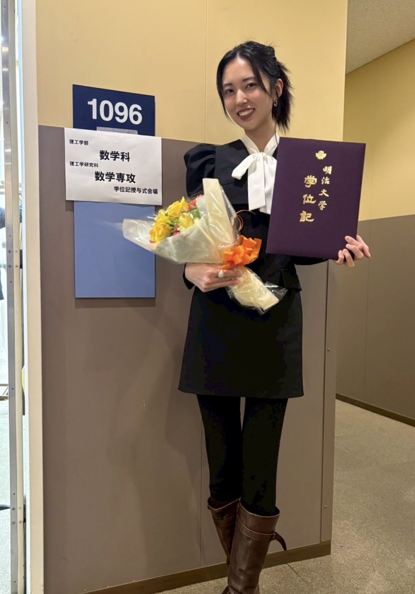 百恵 --Momoe tweet media