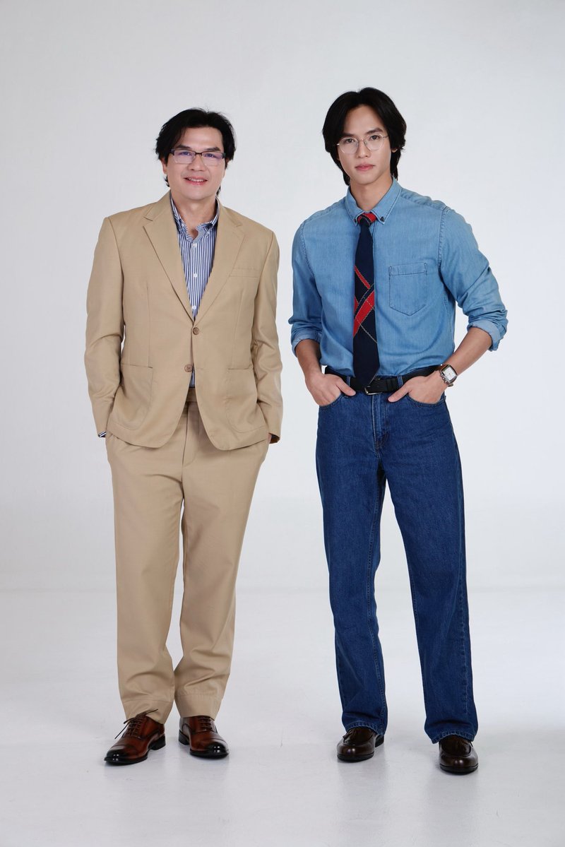 พ่อกับแม่หมอฉัตรมาครบเลยนะคะ55555

#จนกว่ารักจะคืนใจ