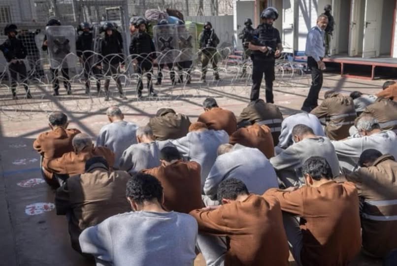 De Houtman tweet media