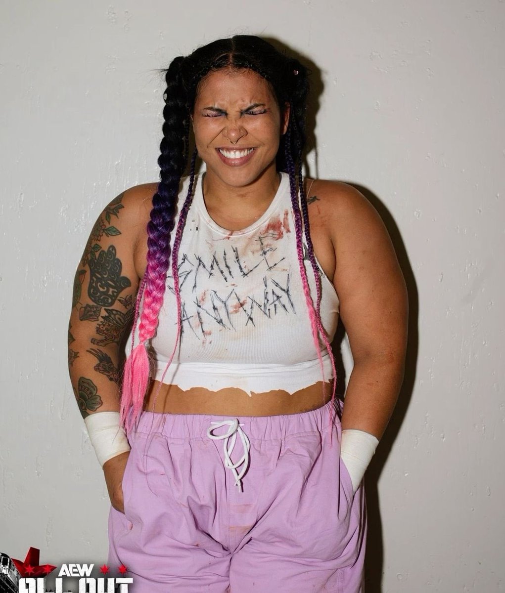 𝐓𝐇𝐄 𝐏𝐎𝐖𝐄𝐑 𝐁𝐎𝐌𝐁𝐒𝐇𝐄𝐋𝐋. tweet media