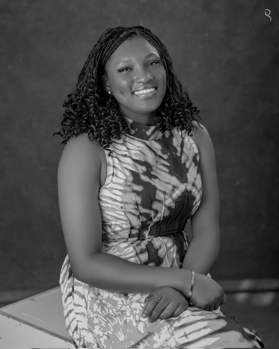 Oluwadamee3's tweet image. 26 on the 26th in 2026… simply special, simply beautiful 🤍✨

Grateful for life, growth, and the beauty of becoming. Cheers to chapter 26 🌸🥂

#26OnThe26th #Chapter26 #BirthdayVibes #GraceAndGratitude #Hello26 #BirthdayGirl