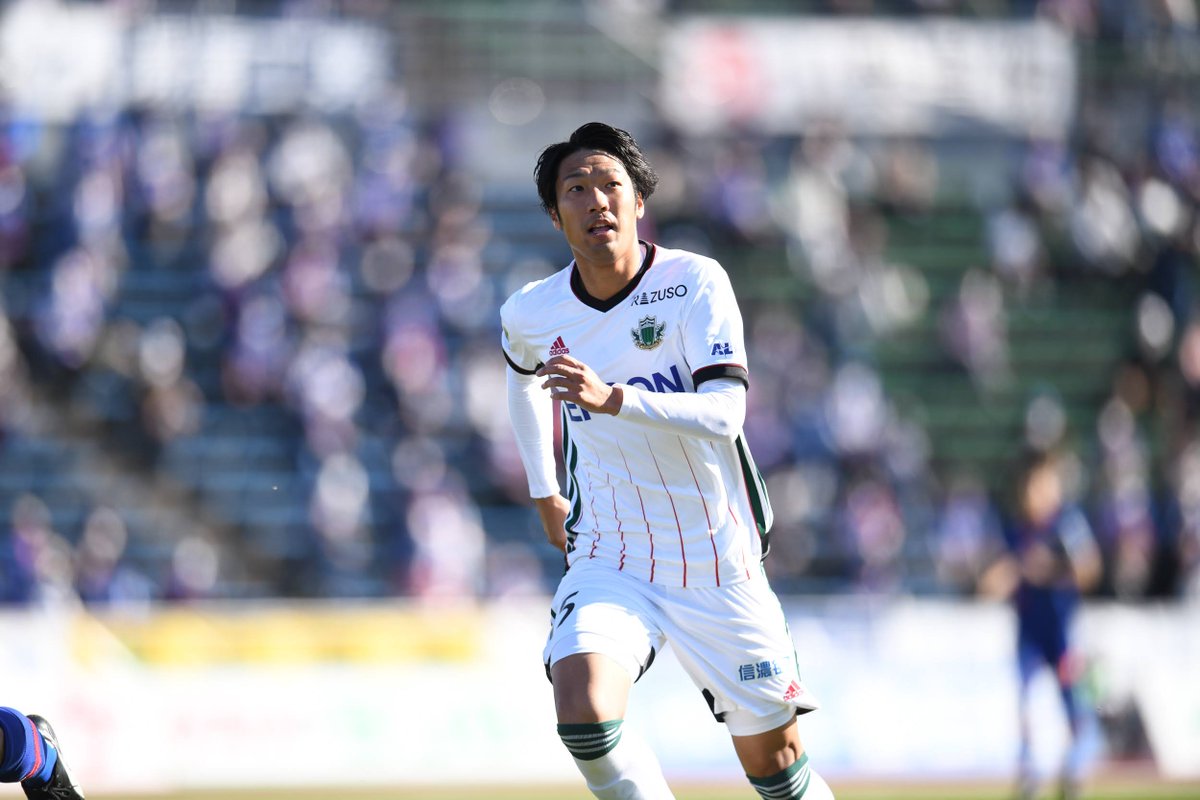 yamagafc's tweet photo. このたび、2021シーズン 松本山雅FCで共に闘った #伊藤翔 選手が2025シーズンをもって、プロサッカー選手を引退されることを発表されました⚽

現役生活、本当にお疲れさまでした👟

#yamaga https://t.co/o3s2PTYoaU