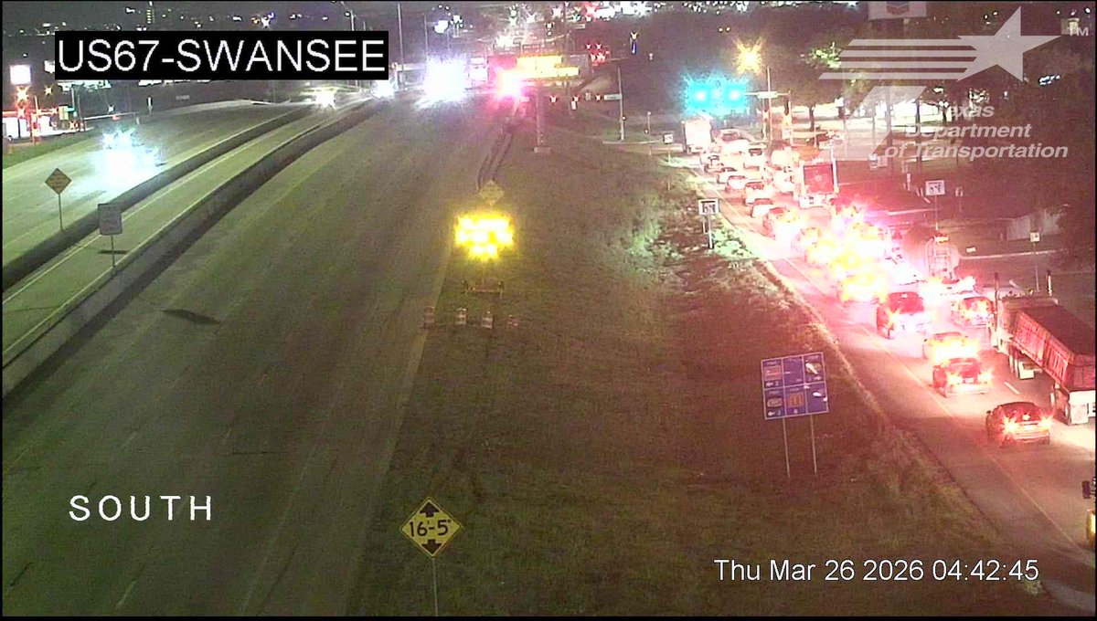krldtraffic's tweet image. #REDBIRD #OAKCLIFF #DALLAS  SB 67 closed at Hampton Rd with an accident #KRLDTRAFFIC #1080TRAFFIC