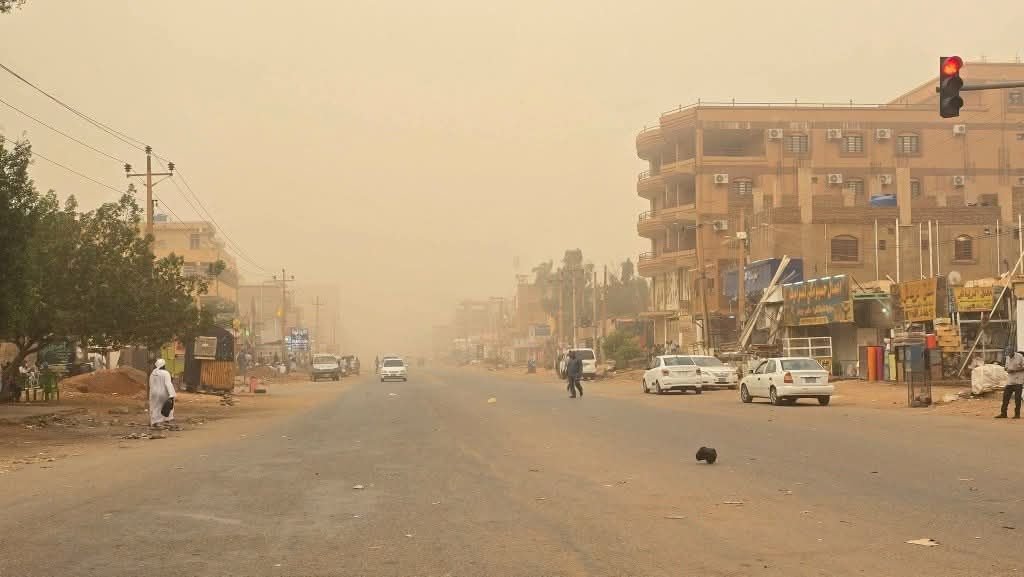 الجنا tweet media