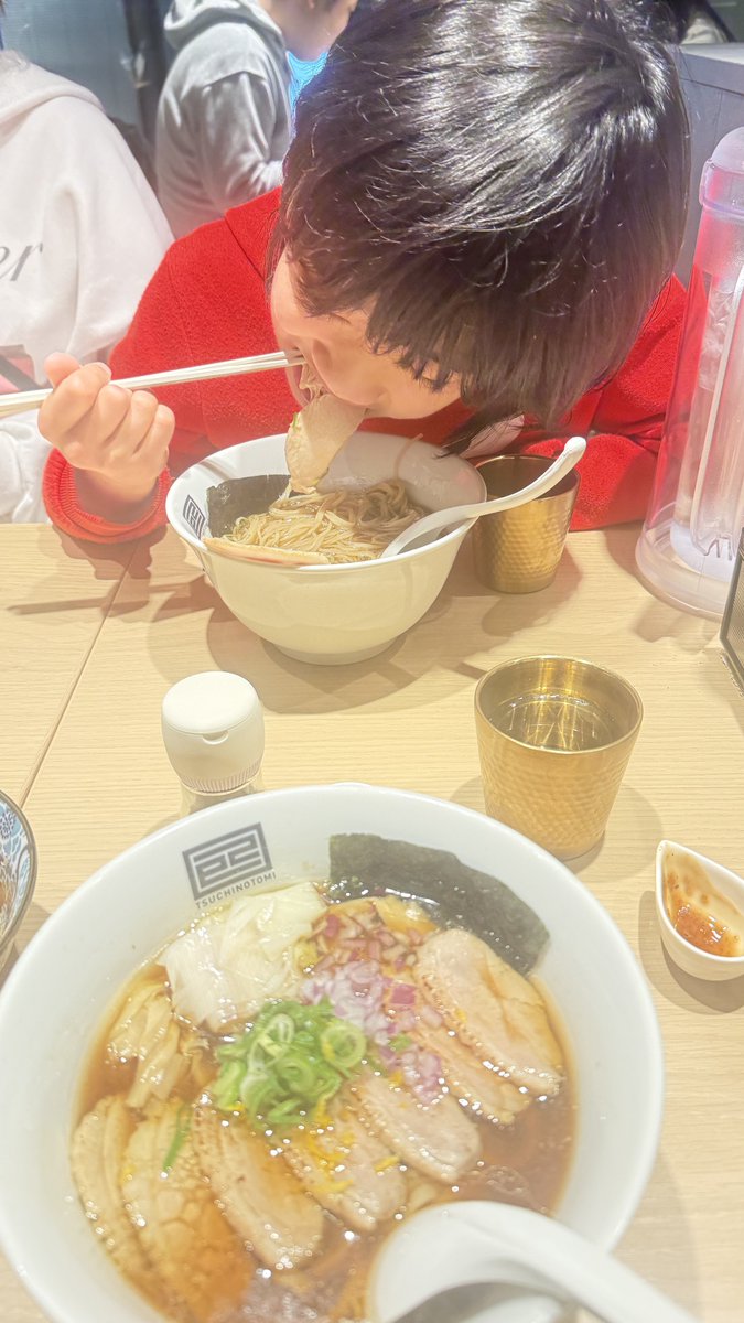 Yoshi King なんじゃもんじゃ tweet media