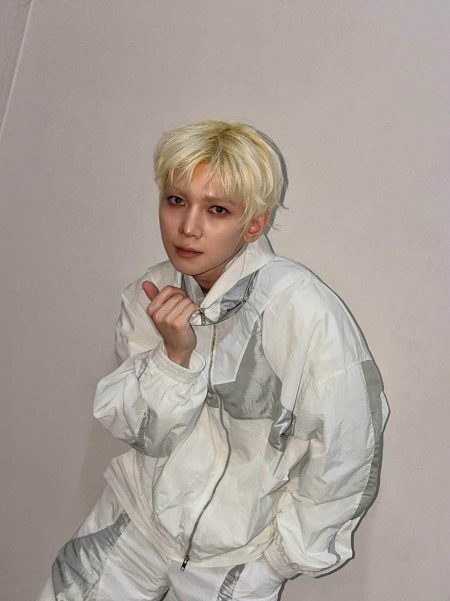 여. tweet media