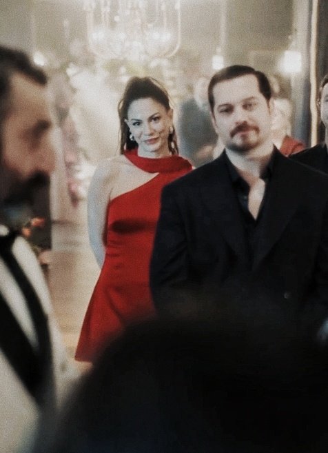 𝑀𝑎𝑟𝑖𝑎 tweet media