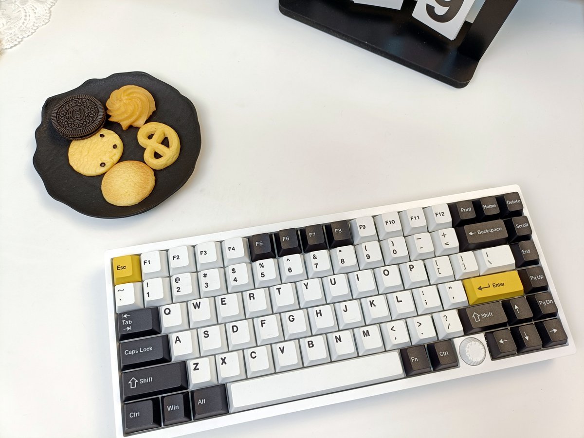 Sikakeyb tweet media