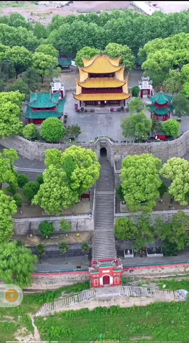 James Barker tweet media