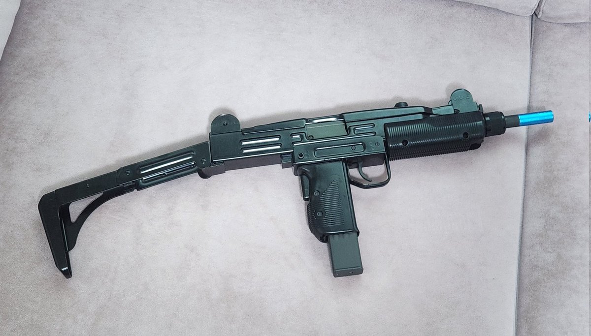 에이치 tweet media