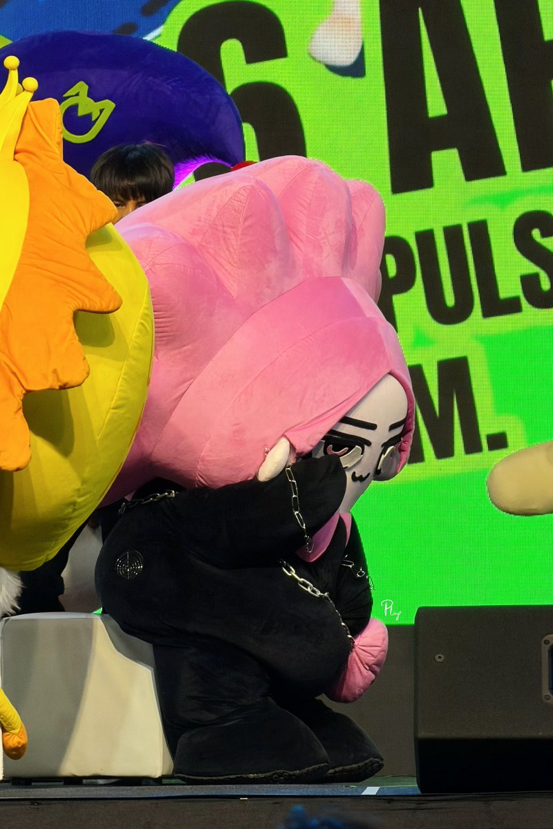 — 𝐏𝐥𝐨𝐲 ツ 🐶🐾🐈‍⬛✨ tweet media