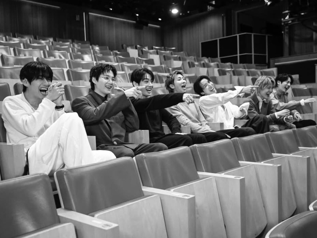 yaz⁷ ⊙⊝⊜ ARIRANG tweet media