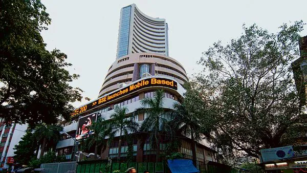 Businessvala's tweet photo. CSK hits $3.4 billion valuation in unlisted market 

Chennai Super Kings (CSK) unlisted shares surge 25% in recent days as valuation gets re‑rated following two high‑value IPL‑related deals valued at a combined $3.41 billion involving RCB &amp; Rajasthan Royals https://t.co/sWWmtGFDbh