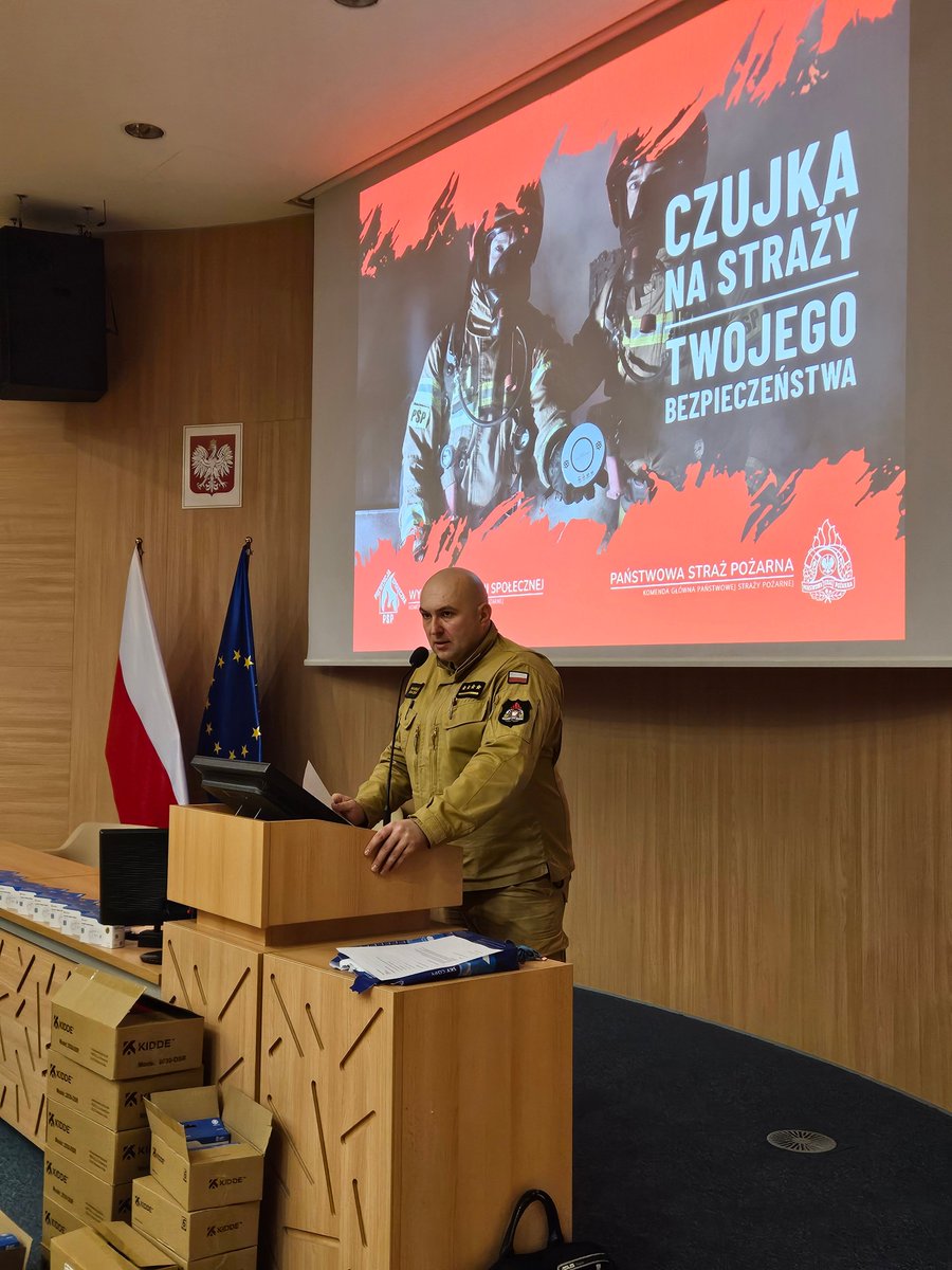 CS PSP w Częstochowie tweet media