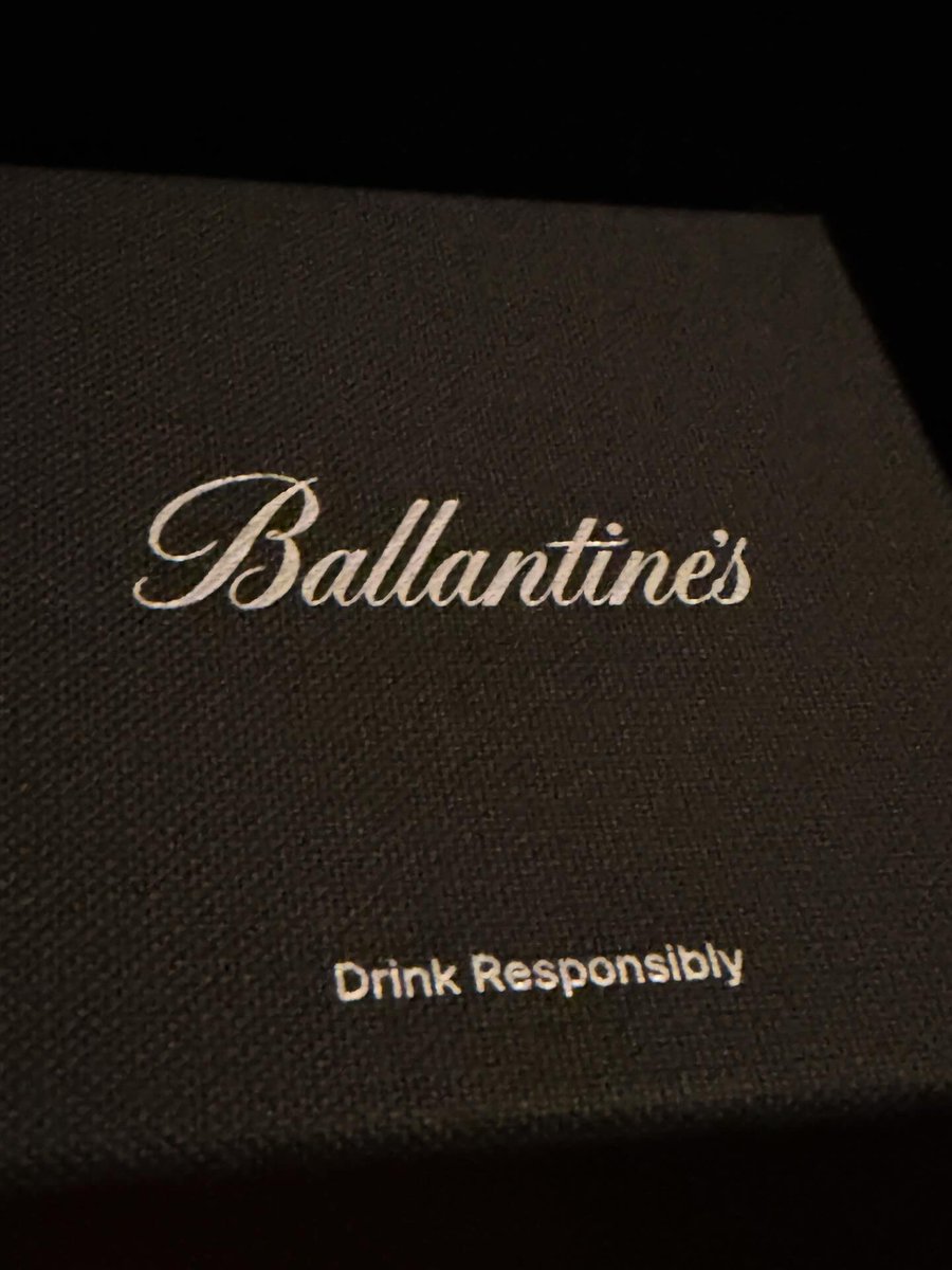 LUNA ❩ tweet media