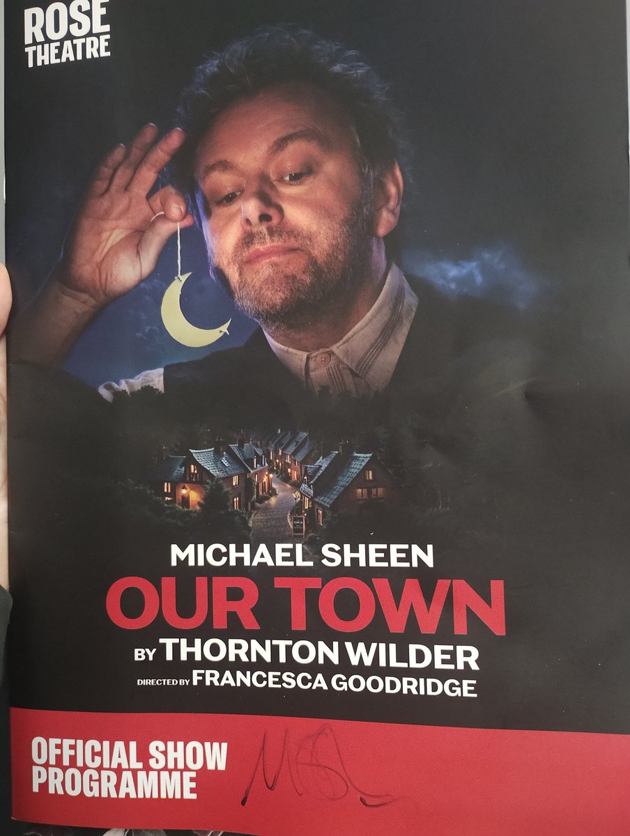 Toby_mum's tweet photo. Michael Sheen and cast were incredible in this beautiful play! Our Town. I laughed, cried, and was mesmerised throughout. And despite the wind and rain, @michaelsheen was lovely afterwards too, thank you! https://t.co/u40PxXTtpa