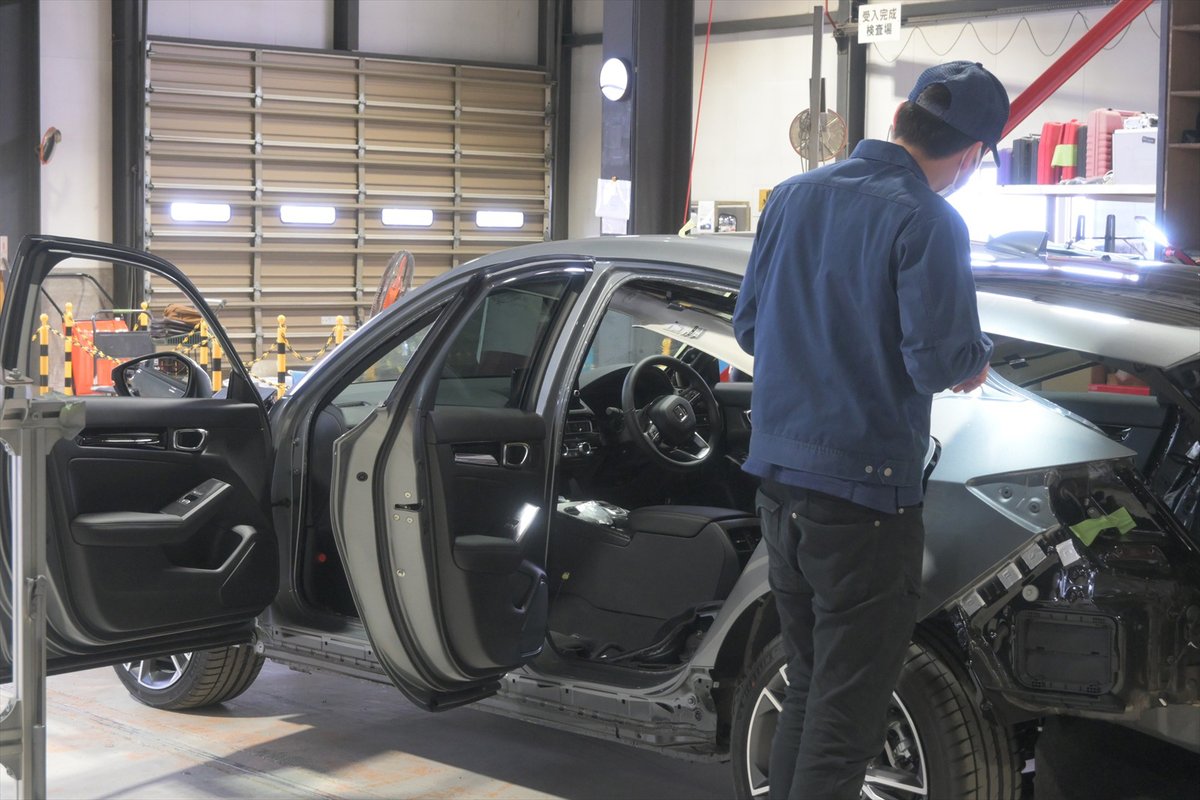 mitsuokamotorjp's tweet image. 今日も一台、私たちの手で大切に手掛けています。
#m55 #craftsmanship