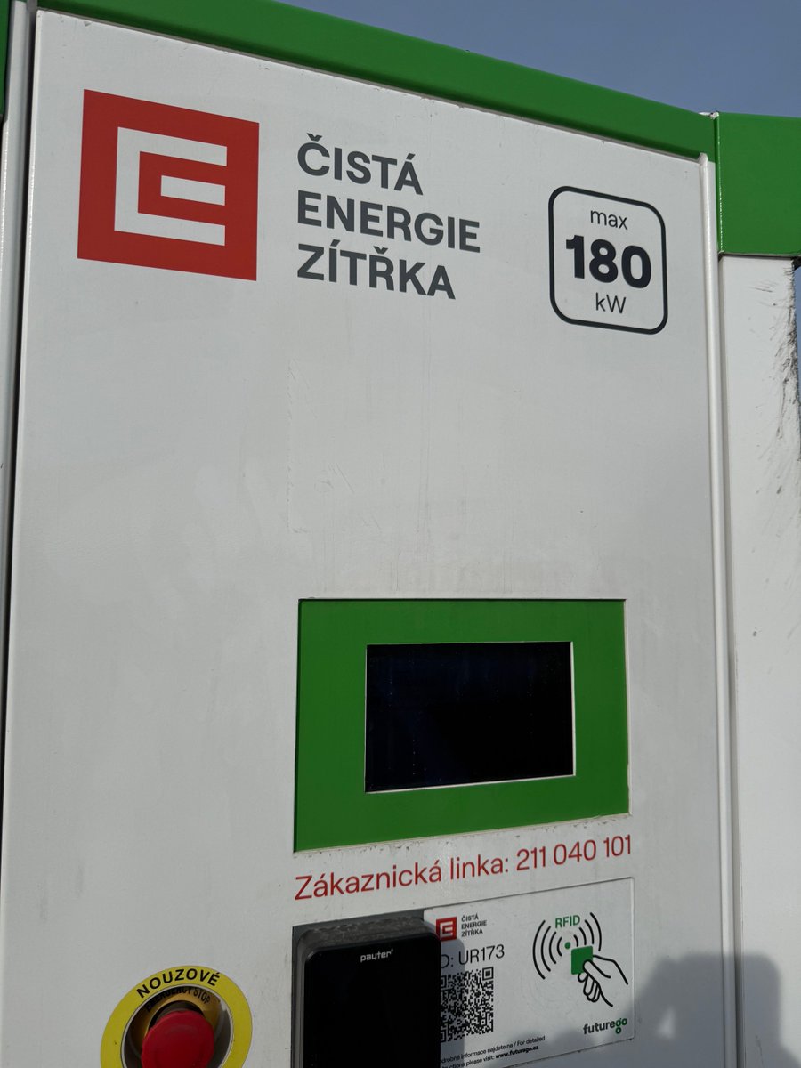 Michal Semotan tweet media