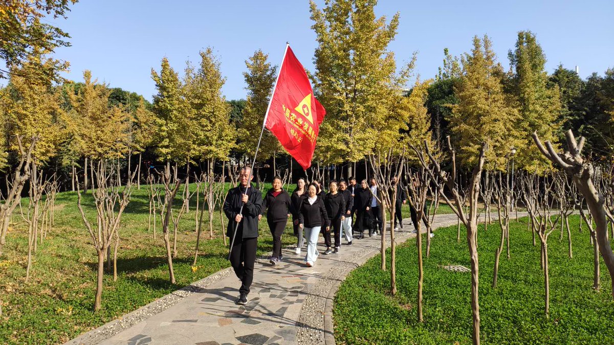 Master Group PR tweet media