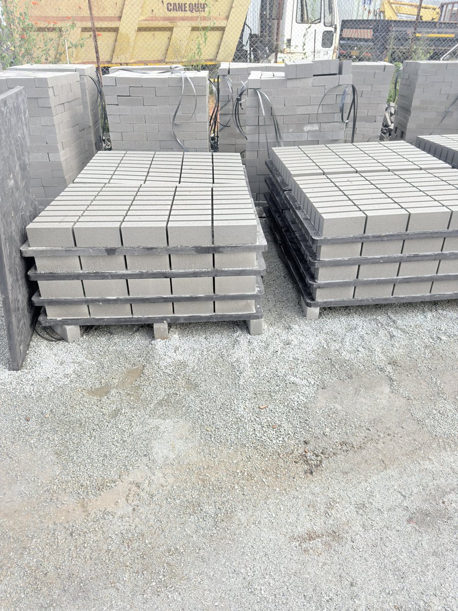 Gregory Gapare tweet media