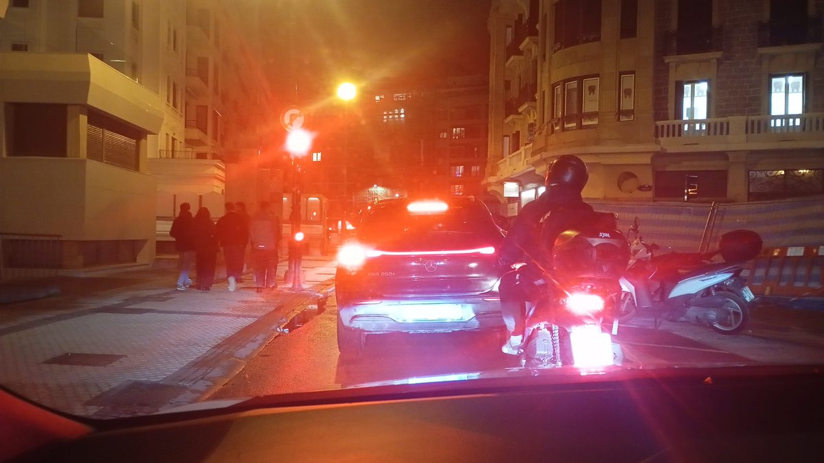 Taxi Donosti tweet media