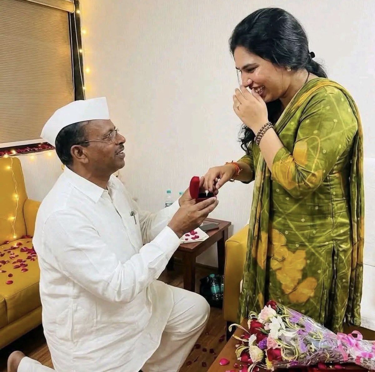 Datta_Navale's tweet photo. जिथं हिरवळ.. 
तिथं झिरवळ !!! 
😆😆😆
महाराष्ट्र आता थांबणार नाही.... https://t.co/qhO8APbTAq