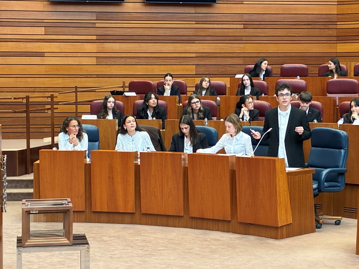 ¡Hoy Libro! tweet media