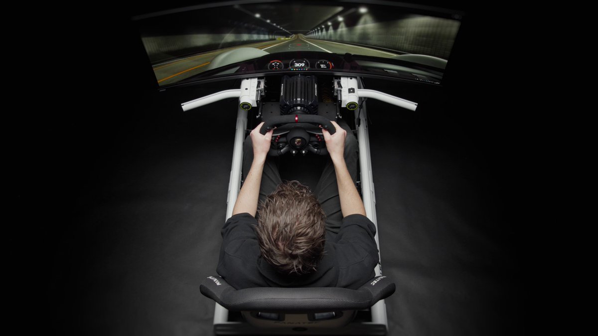 FANATEC tweet media
