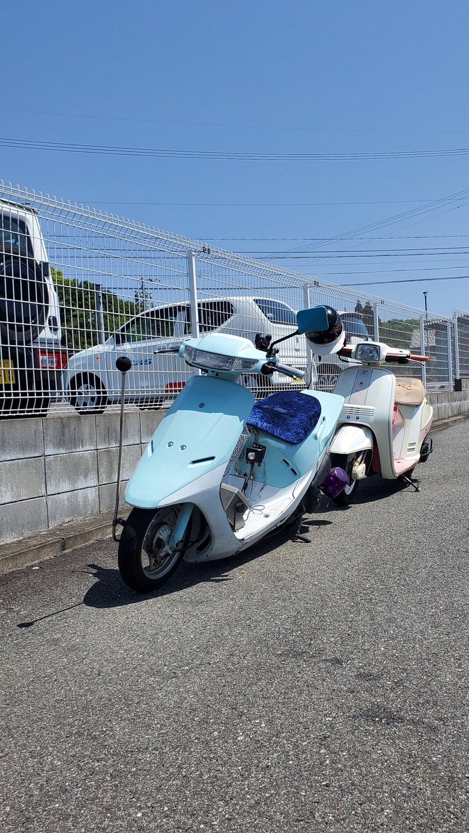 ｢車いじりはオナニーである｣
とあるえろい人が言うてた
人目なんか気にしてたらこんな車ばっか乗ってねーんだヨ
自分の好きと周りのかっこいいは別物やねん