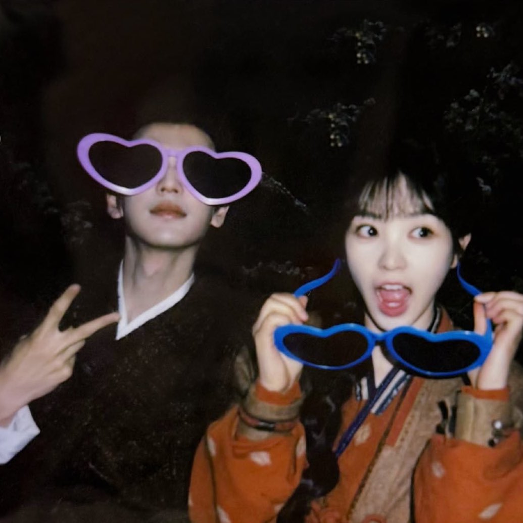 ☆ link au dibio tweet media