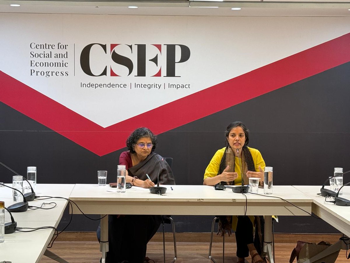 CSEP_Org's tweet image. How do parents in urban poverty view their children’s right to education? Bhuvaneshwari Subramanian finds that improvements in Delhi’s govt schools are appreciated but often seen as benevolence, not a right. #PublicPolicy #educationforall