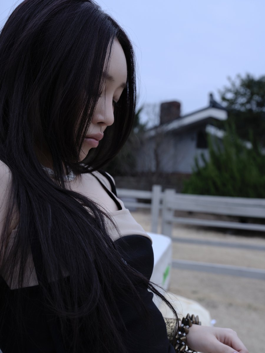 KRUCIALIZE tweet media